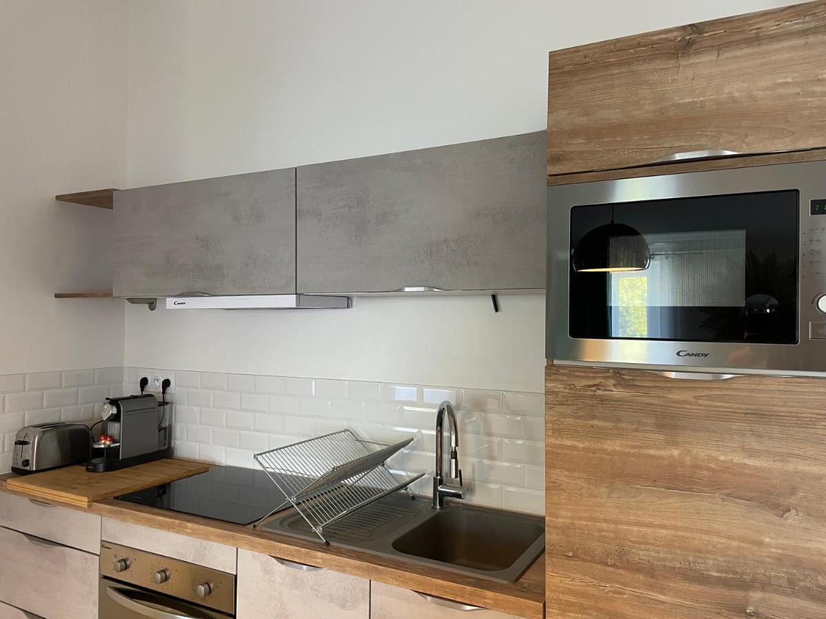 La Chabotine -T2 Calme, Et Lumineux Apartamento Niort Exterior foto